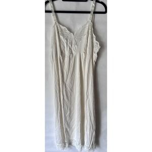 Vintage KOMAR White Nylon & Lace Full-slip‎ Dress Lingerie SZ 38